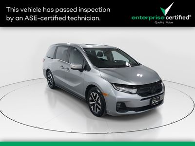 2025 Honda Odyssey EX-L Auto — front three-quarter view