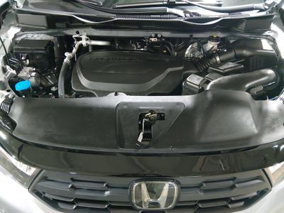 2025 Honda Odyssey — photo 9 view