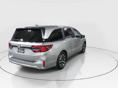 2025 Honda Odyssey — photo 7 view