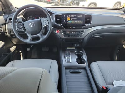 2022 Honda Passport - Photo 13