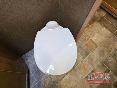 2016 Chateau 31W - Photo 27
