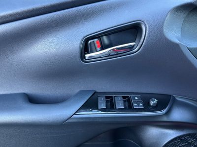 2019 Toyota Prius Prime - Photo 12