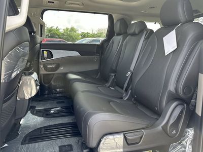 2026 Kia Carnival — photo 24 view