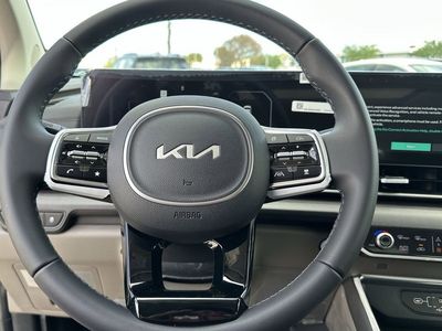 2026 Kia Carnival — photo 13 view