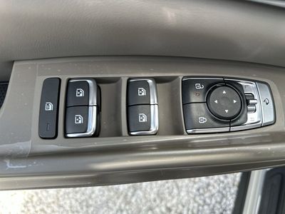 2026 Kia Carnival — photo 17 view