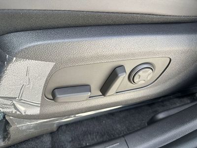 2026 Kia Carnival — photo 16 view