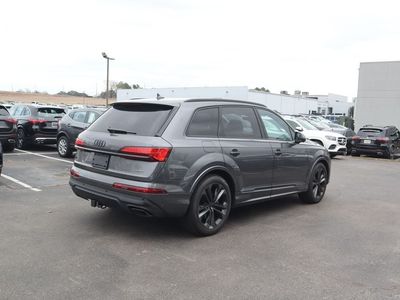 2026 Audi Q7 - Photo 3