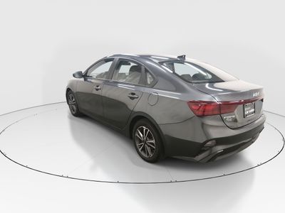 2023 Kia Forte - Photo 5