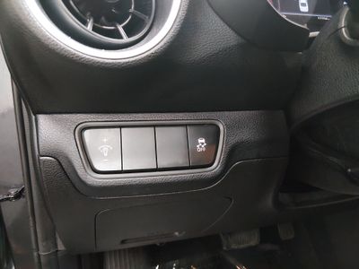 2023 Kia Forte - Photo 13