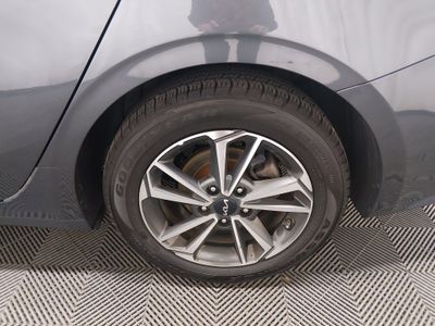 2023 Kia Forte - Photo 10