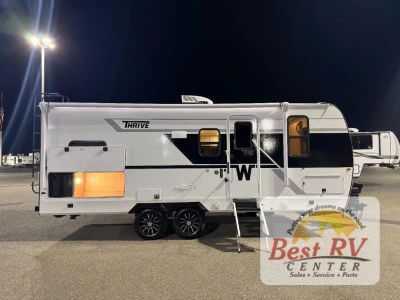 2026 Winnebago Thrive - Photo 7
