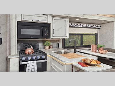 2022 Jayco Greyhawk - Photo 4