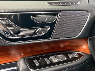 2021 Lincoln Navigator - Photo 14