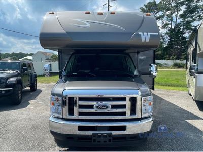 2025 Winnebago Minnie Winnie - Photo 2