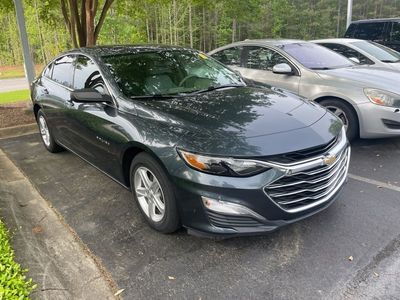 2019 Chevrolet Malibu LS - Photo 2