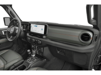 2026 Jeep Gladiator — photo 12 view