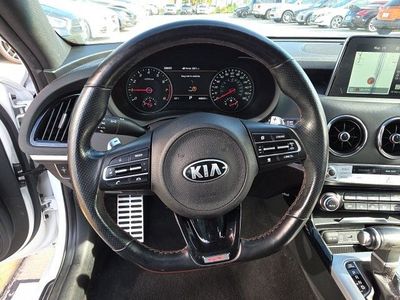 2021 Kia Stinger - Photo 16