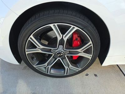 2021 Kia Stinger - Photo 10