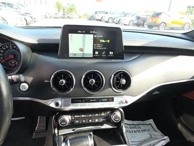 2021 Kia Stinger - Photo 18