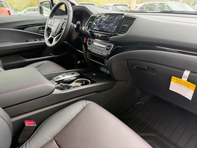 2026 Honda Ridgeline - Photo 9
