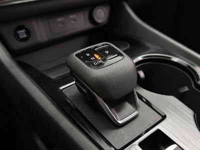 2025 Nissan Rogue - Photo 14