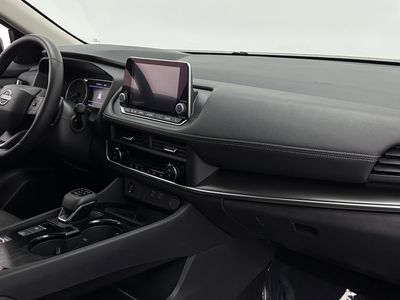 2025 Nissan Rogue - Photo 31