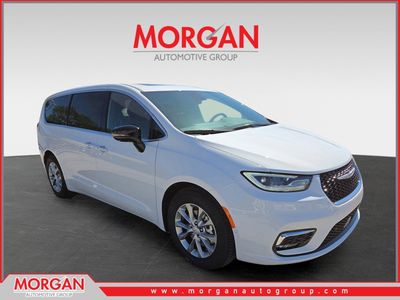 2026 Chrysler Pacifica Limited in White — front three-quarter view