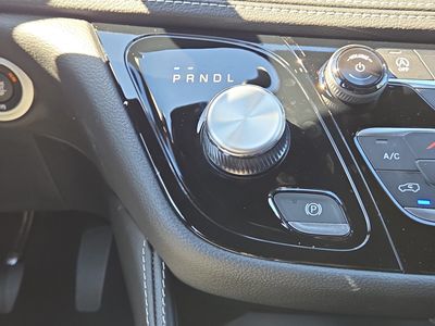 2026 Chrysler Pacifica — photo 20 view