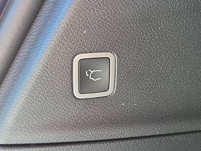 2026 Chrysler Pacifica — photo 14 view