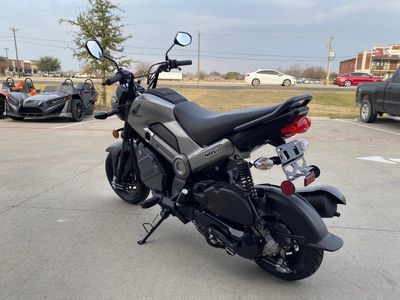 2025 Honda Navi Arctic Silver Metallic - Photo 4