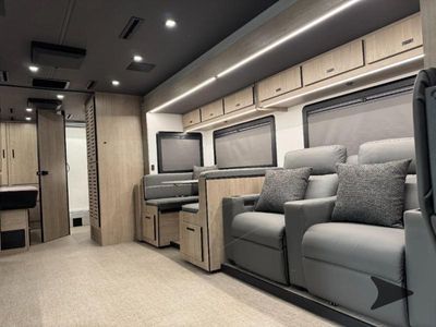 2026 Grand Design Lineage Series F - Photo 6