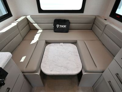 2026 Thor Motor Coach CHATEAU - Photo 18