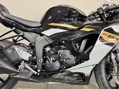 2026 Kawasaki Ninja ZX-6R ABS - Photo 10