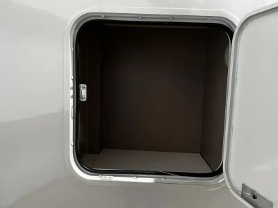 2026 Winnebago NAVION - Photo 29