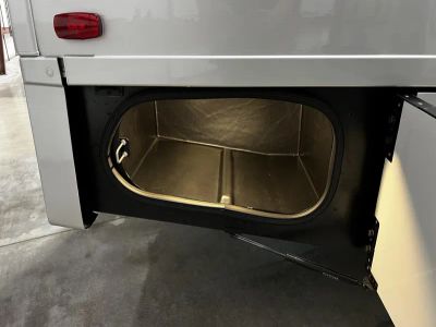 2026 Winnebago NAVION - Photo 30