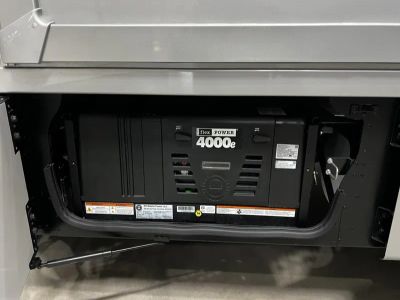 2026 Winnebago NAVION - Photo 34