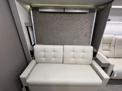 2026 Winnebago NAVION - Photo 13