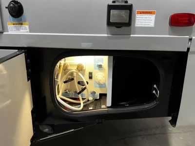2026 Winnebago NAVION - Photo 32