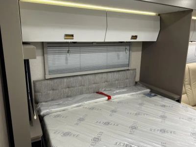 2026 Winnebago NAVION - Photo 17
