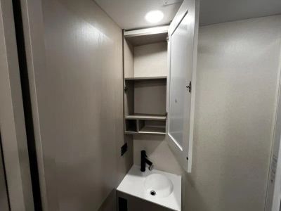 2026 Winnebago NAVION - Photo 22