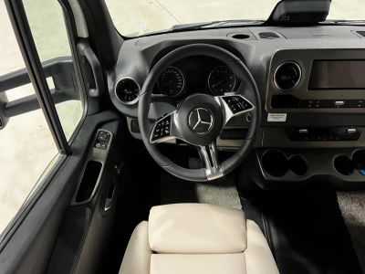 2026 Winnebago NAVION - Photo 2