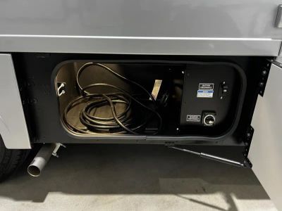 2026 Winnebago NAVION - Photo 26