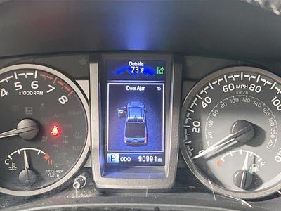 2020 Toyota Tacoma - Photo 19
