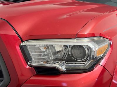 2020 Toyota Tacoma - Photo 9