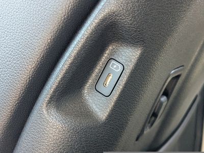 2025 Kia Sportage - Photo 14