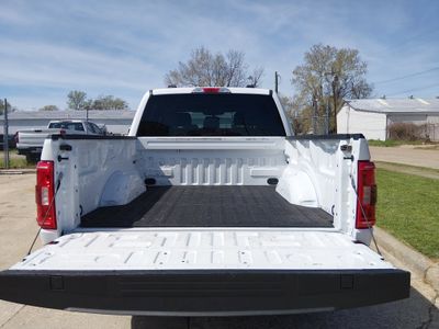 2023 Ford F-150 — photo 11 view