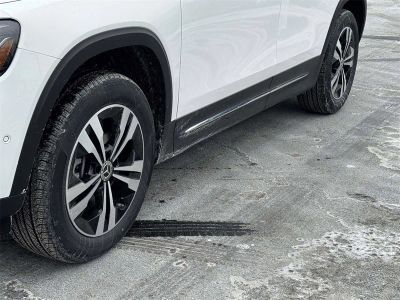 2026 Mercedes-Benz GLB — photo 13 view