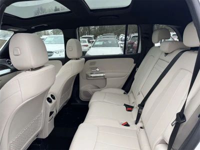 2026 Mercedes-Benz GLB — photo 35 view