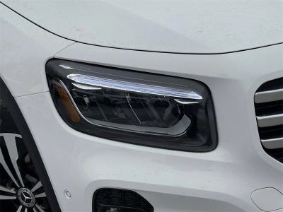 2026 Mercedes-Benz GLB — photo 15 view