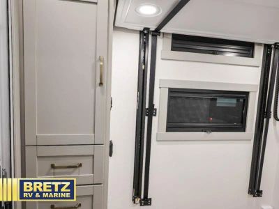 2026 Brinkley Model Z - Photo 8